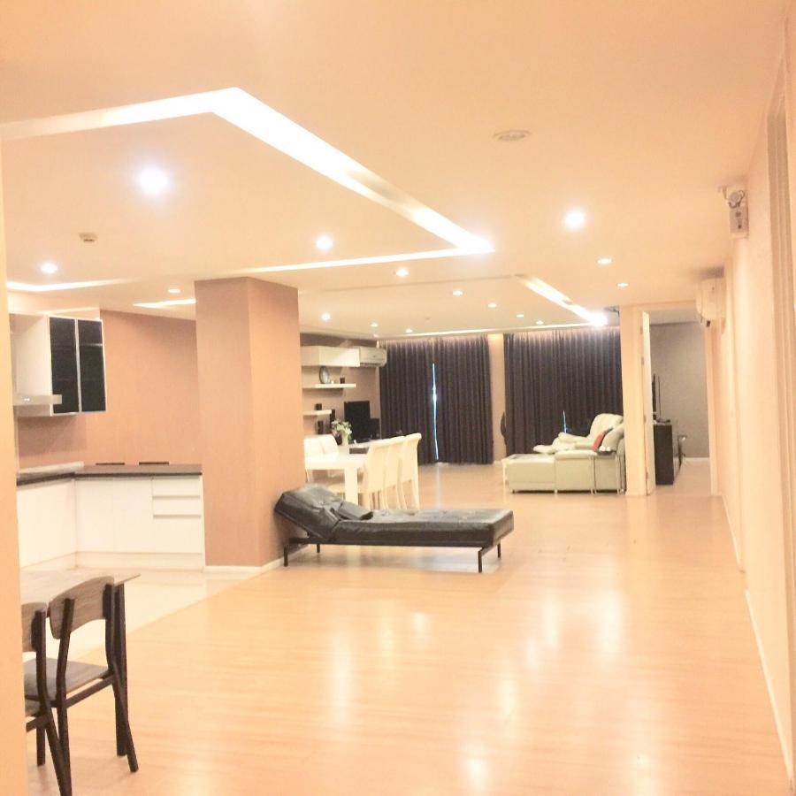 Icheck Inn Residence Sukhumvit 1 Bangkok Exterior photo