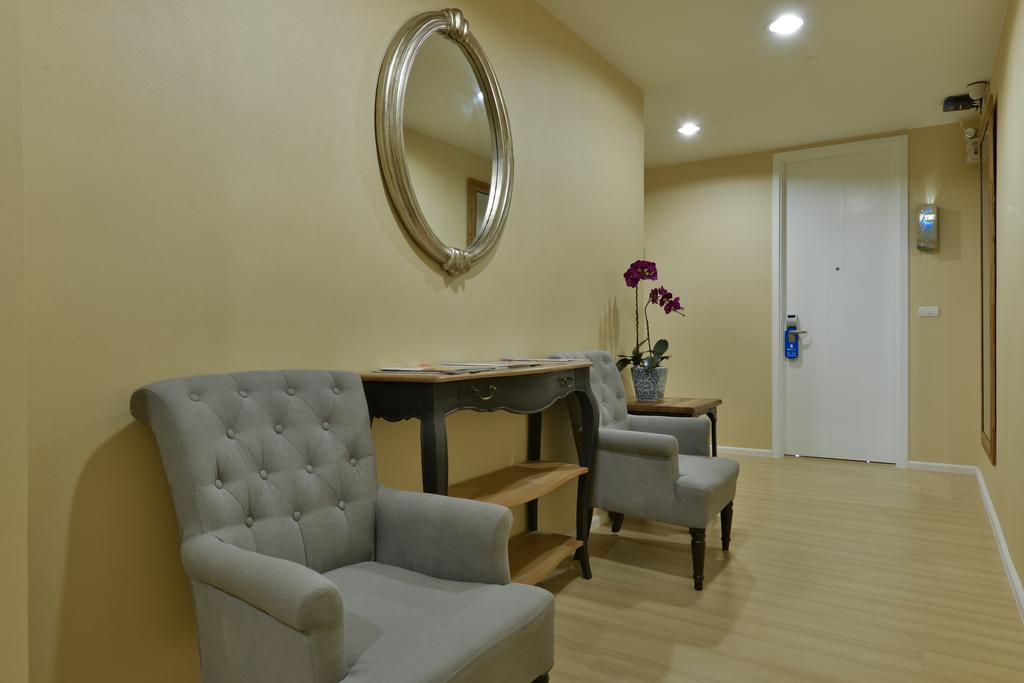 Icheck Inn Residence Sukhumvit 1 Bangkok Exterior photo