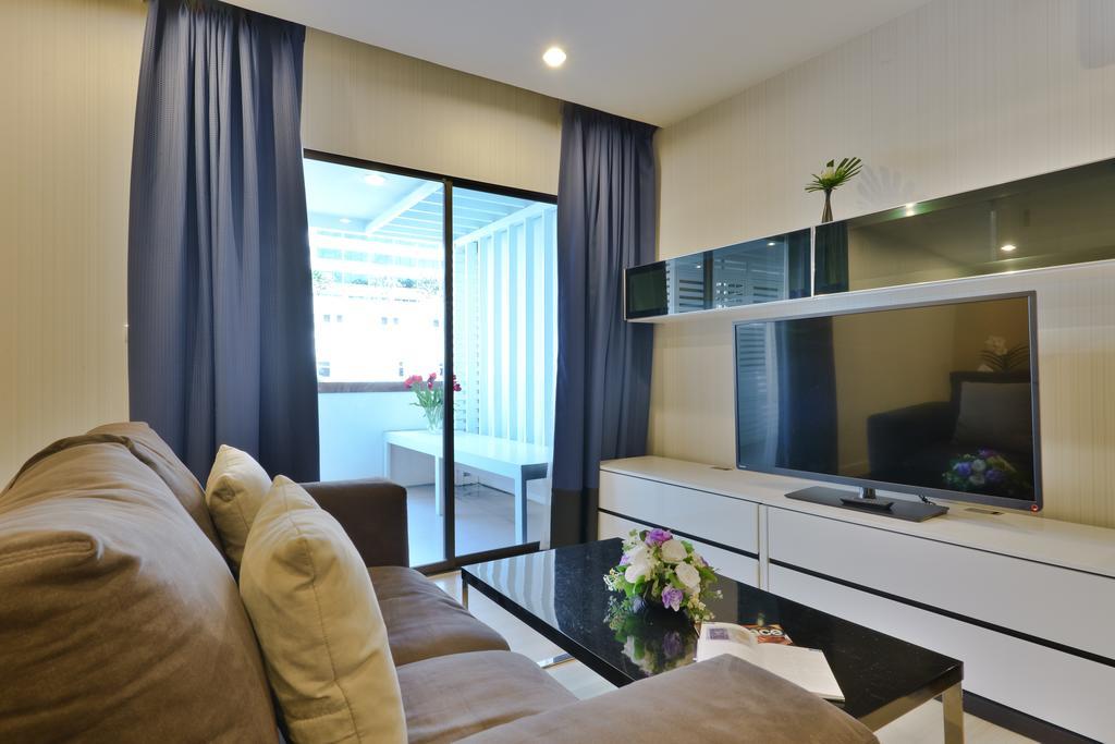 Icheck Inn Residence Sukhumvit 1 Bangkok Exterior photo