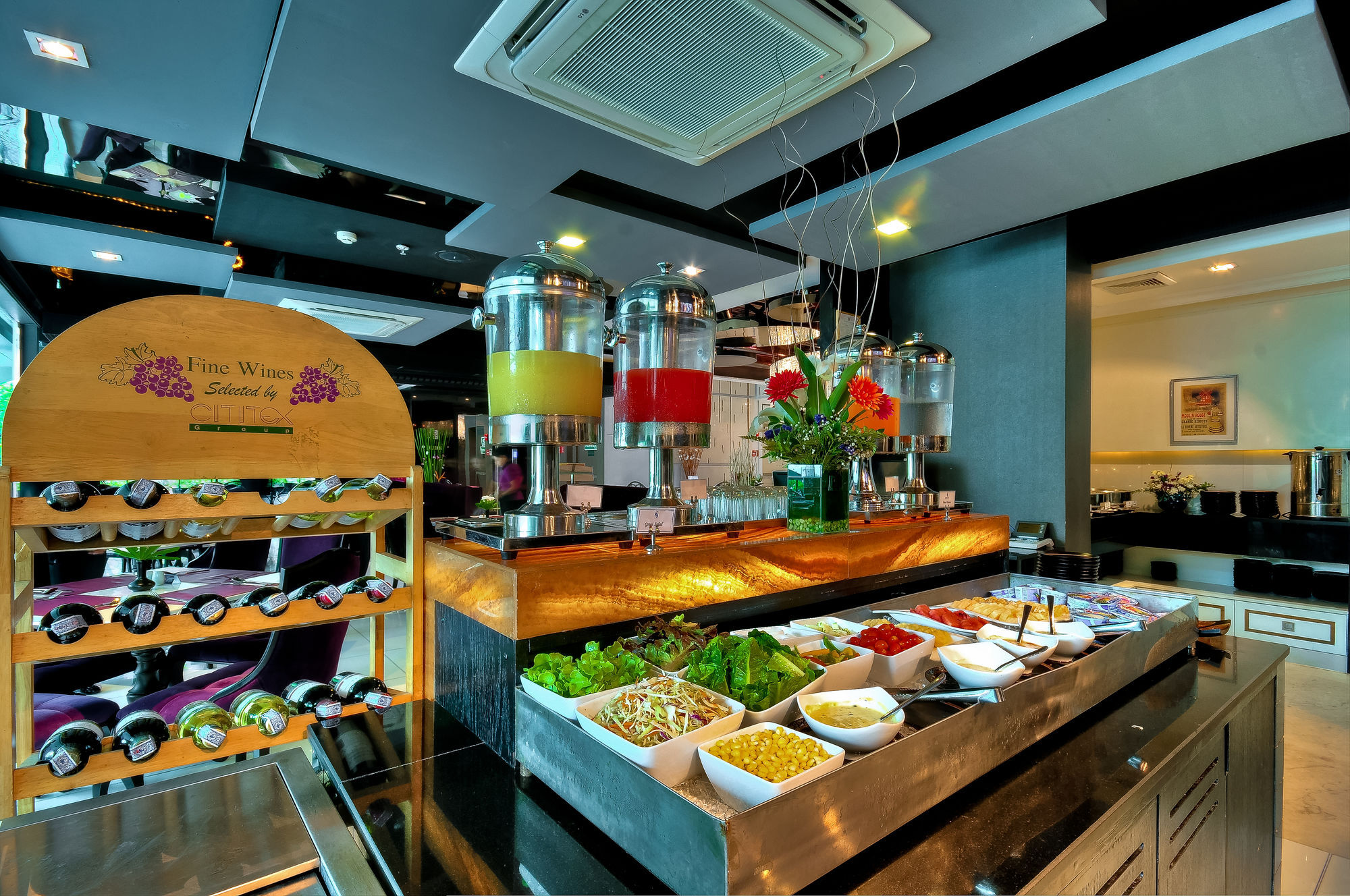 Icheck Inn Residence Sukhumvit 1 Bangkok Exterior photo