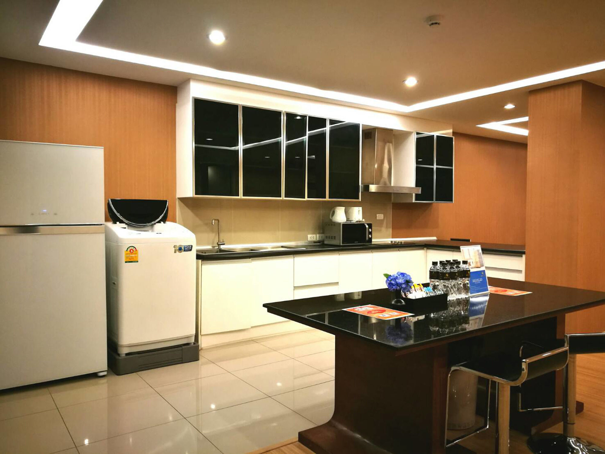 Icheck Inn Residence Sukhumvit 1 Bangkok Exterior photo